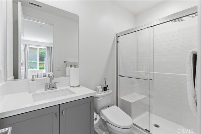 40 Sanctuary, Mission Viejo, CA 92692