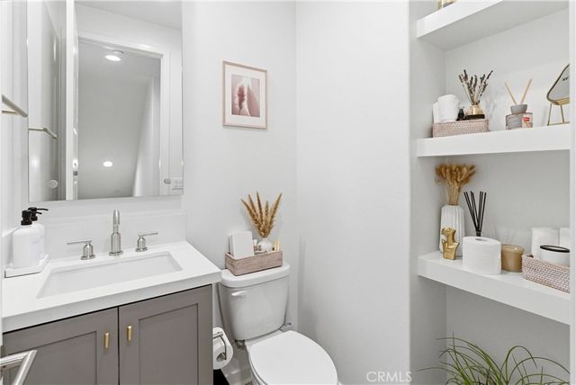 40 Sanctuary, Mission Viejo, CA 92692