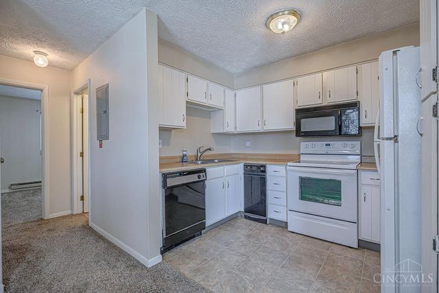 6 Camelot Court, Fairfield, OH 45014