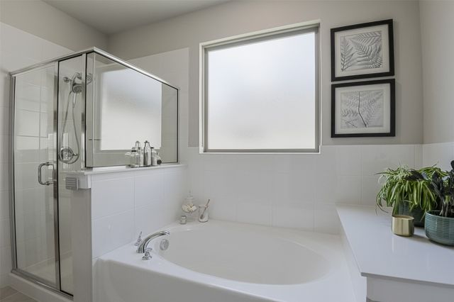 540 Moonrise Street, Waxahachie, TX 75165