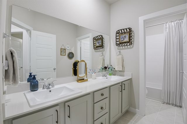 540 Moonrise Street, Waxahachie, TX 75165