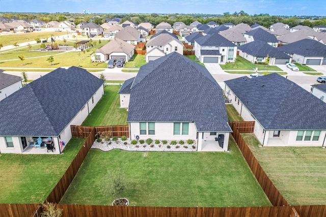 540 Moonrise Street, Waxahachie, TX 75165