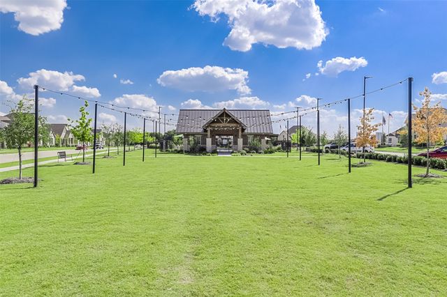 540 Moonrise Street, Waxahachie, TX 75165