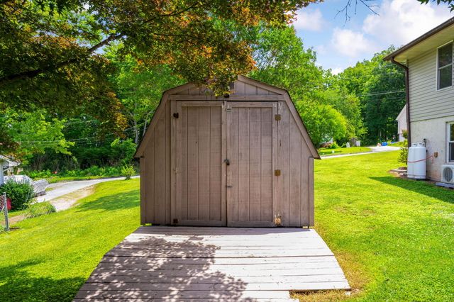 1636 Wendy Circle, Soddy Daisy, TN 37379