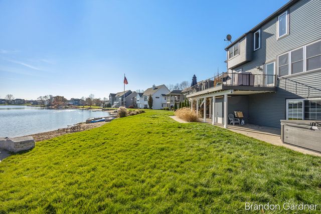 4090 Eagle Rock Court Sw, Grandville City, MI 49418