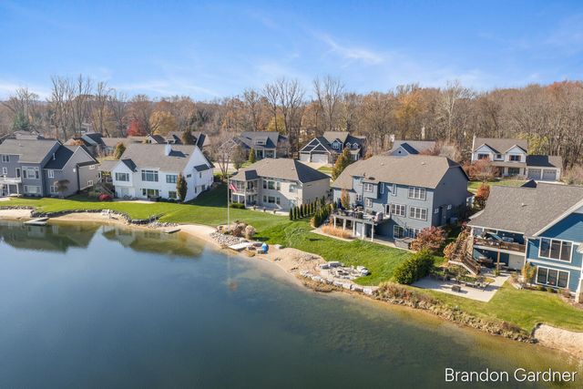 4090 Eagle Rock Court Sw, Grandville City, MI 49418