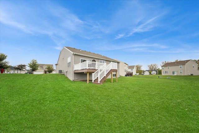 4704 Fox Trail Court, Wonder Lake, IL 60097