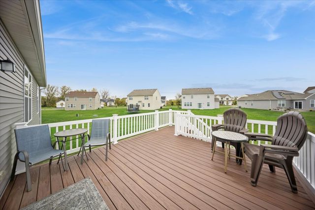 4704 Fox Trail Court, Wonder Lake, IL 60097