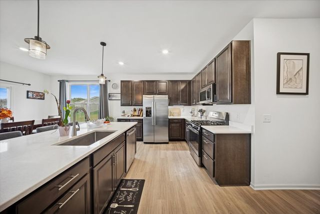 4704 Fox Trail Court, Wonder Lake, IL 60097