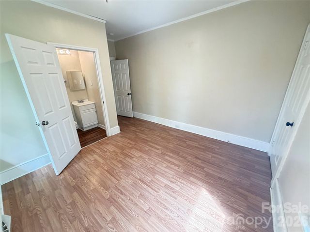 2149 Camp Greene Street, Charlotte, NC 28208