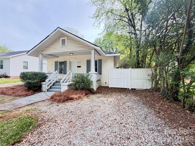 2149 Camp Greene Street, Charlotte, NC 28208