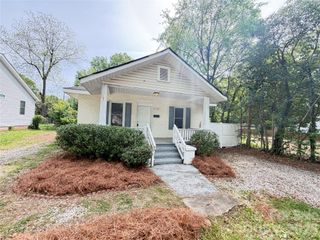 2149 Camp Greene Street, Charlotte, NC 28208