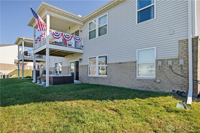 5 Old Pond Road, Springboro, OH 45066