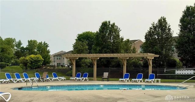 5 Old Pond Road, Springboro, OH 45066