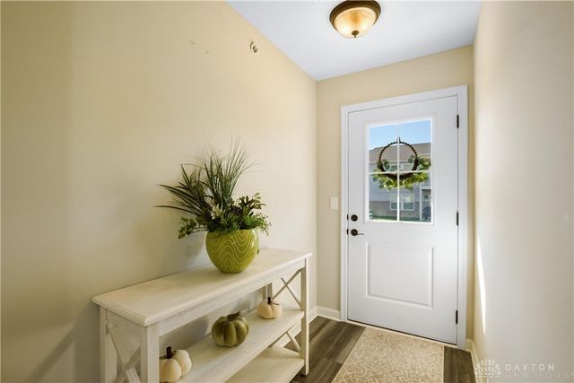 5 Old Pond Road, Springboro, OH 45066