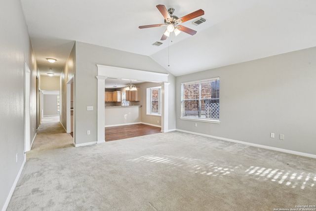 10462 Trailway Oak, San Antonio, TX 78240