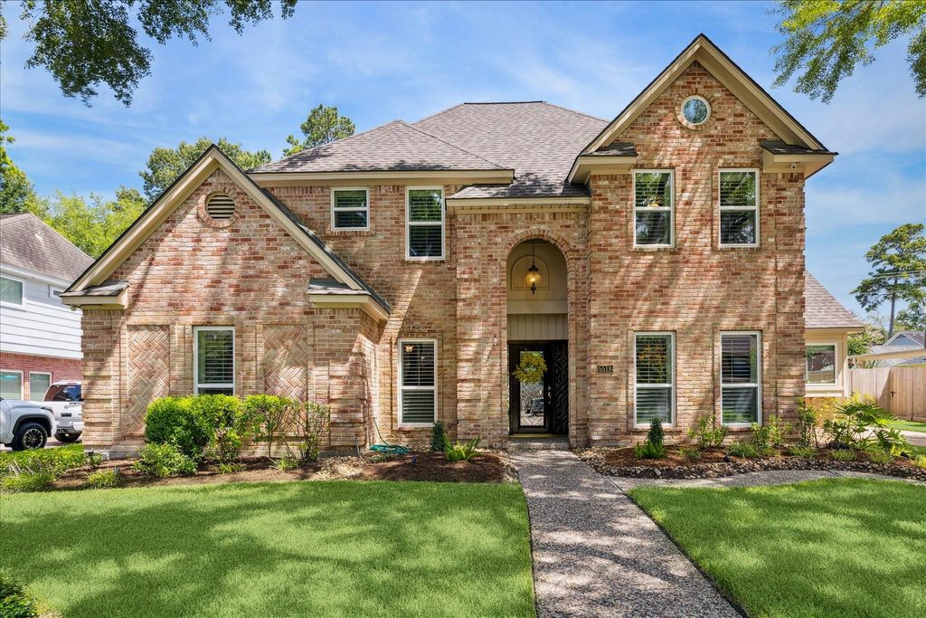 5518 Sycamore Creek Drive, Kingwood, TX 77345