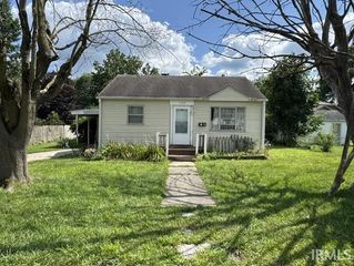 1309 Wood Street, Elkhart, IN 46516