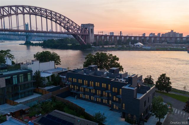 2131 Shore Boulevard 1-E, Astoria, NY 11105