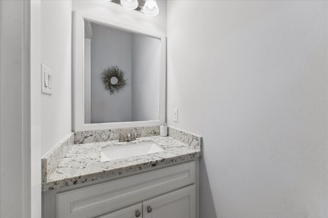 1418 Chamboard Lane, Houston, TX 77018