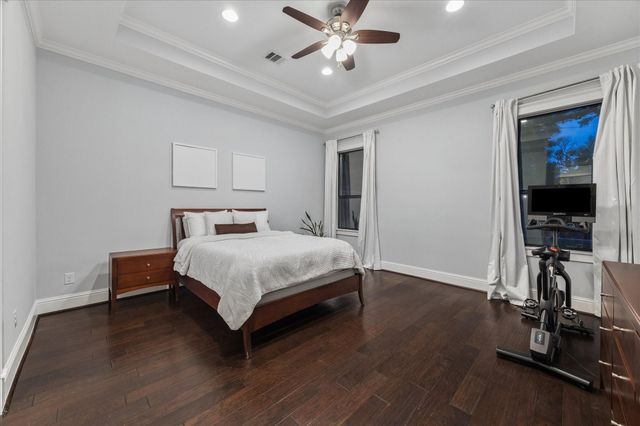 1418 Chamboard Lane, Houston, TX 77018