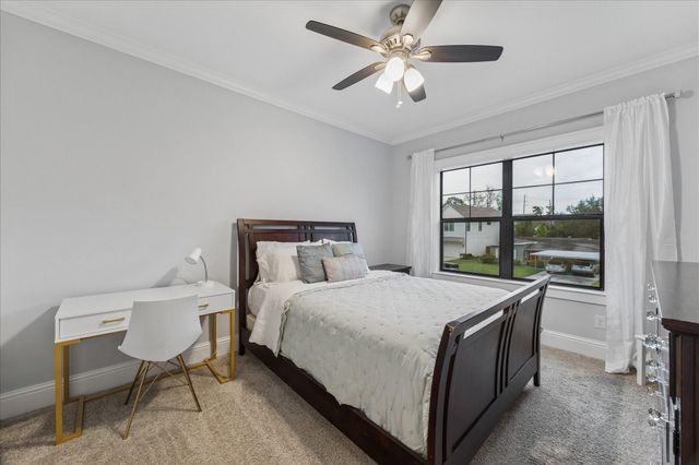 1418 Chamboard Lane, Houston, TX 77018