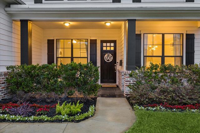 1418 Chamboard Lane, Houston, TX 77018