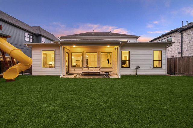 1418 Chamboard Lane, Houston, TX 77018