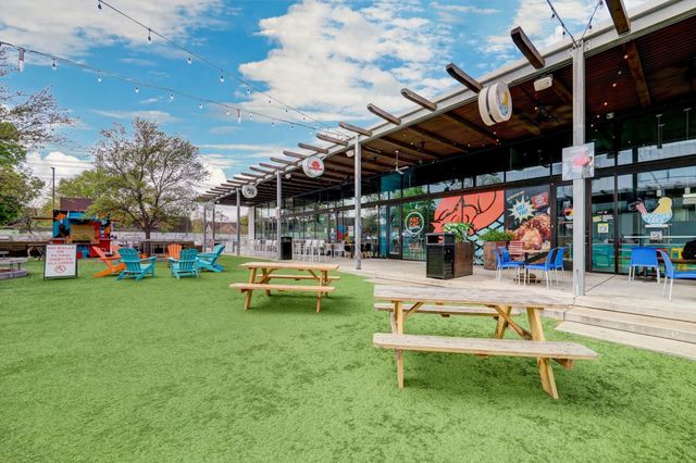 1418 Chamboard Lane, Houston, TX 77018