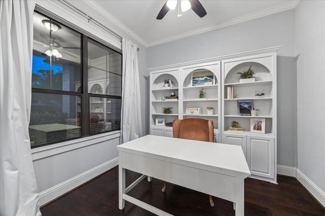 1418 Chamboard Lane, Houston, TX 77018