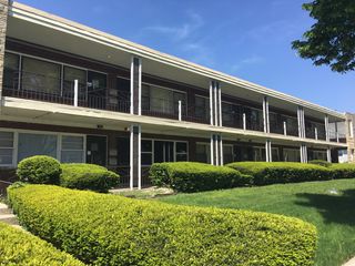1001 N Harlem Avenue B, Oak Park, IL 60302
