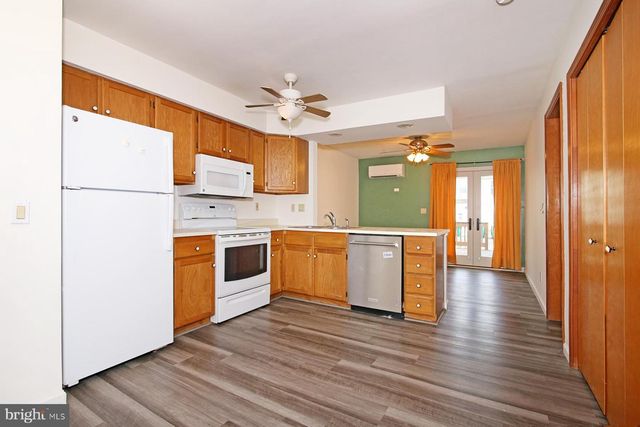 94 TORY CIR, Enola, PA 17025