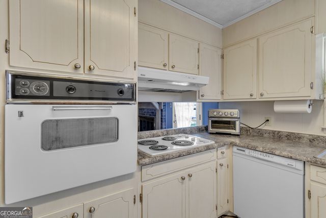198 Pebble Creek Drive, Toccoa, GA 30577