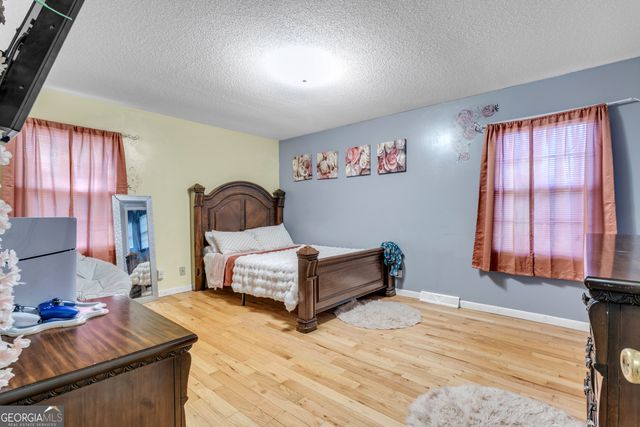198 Pebble Creek Drive, Toccoa, GA 30577