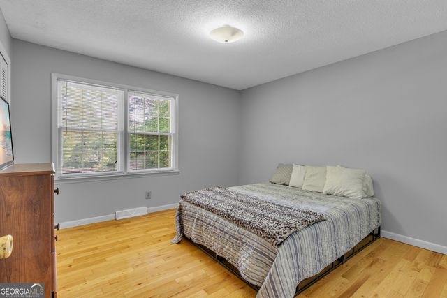 198 Pebble Creek Drive, Toccoa, GA 30577