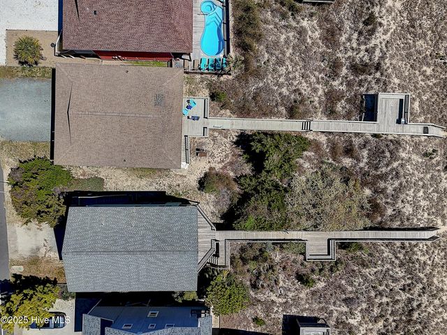 1097 Ocean Boulevard W, Holden Beach, NC 28462
