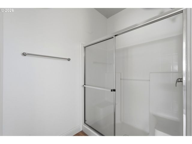 1000 S MCKERN Ct 94, Newberg, OR 97132