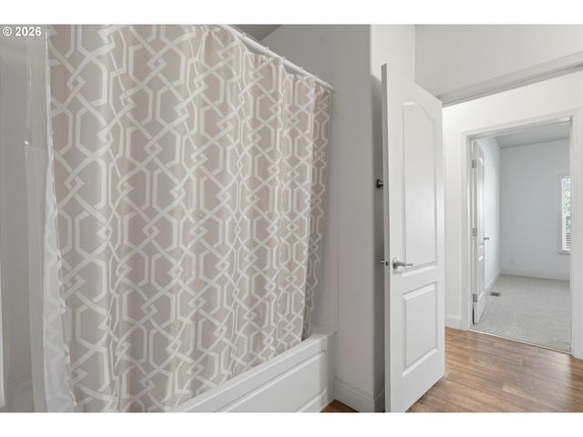 1000 S MCKERN Ct 94, Newberg, OR 97132