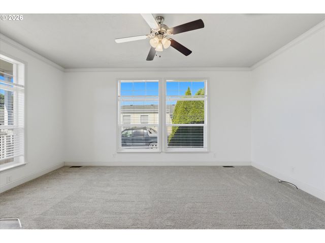 1000 S MCKERN Ct 94, Newberg, OR 97132