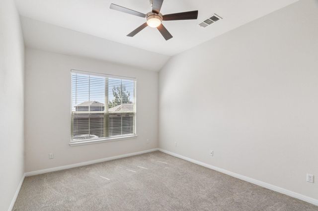 1200 S 10th ST 1201, Pflugerville, TX 78660
