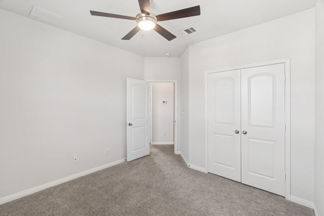 1200 S 10th ST 1201, Pflugerville, TX 78660