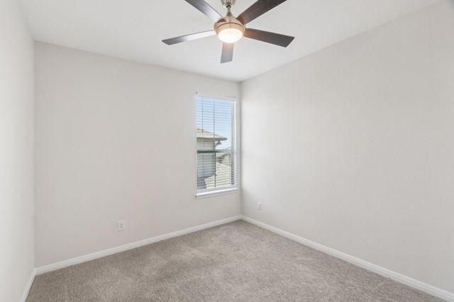 1200 S 10th ST 1201, Pflugerville, TX 78660