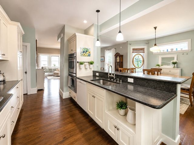 1573 Centre B:Furnished, Boston, MA 02132