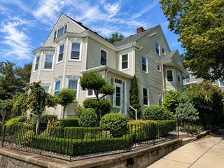 1573 Centre B:Furnished, Boston, MA 02132