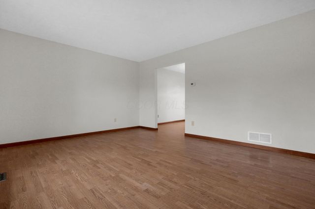 478 Burns Drive N, Westerville, OH 43082