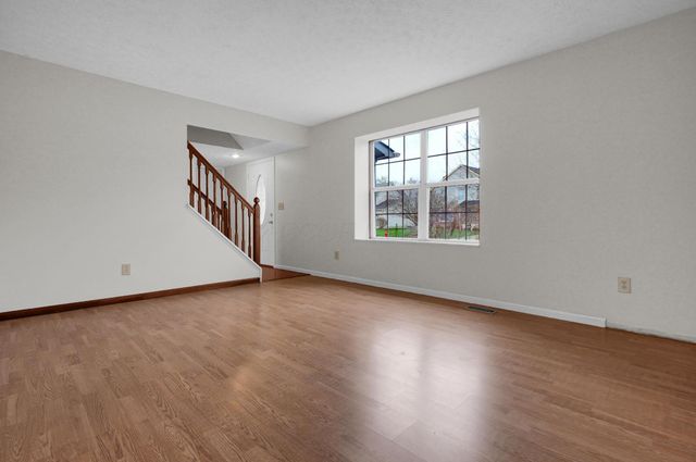 478 Burns Drive N, Westerville, OH 43082