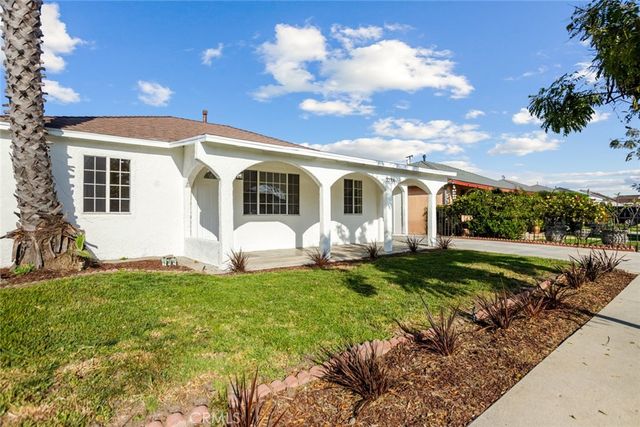 22709 Ravenna, Carson, CA 90745