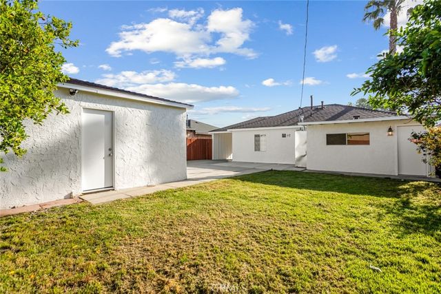 22709 Ravenna, Carson, CA 90745