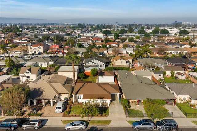 22709 Ravenna, Carson, CA 90745