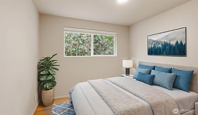 6615 NE 153rd Place, Kenmore, WA 98028